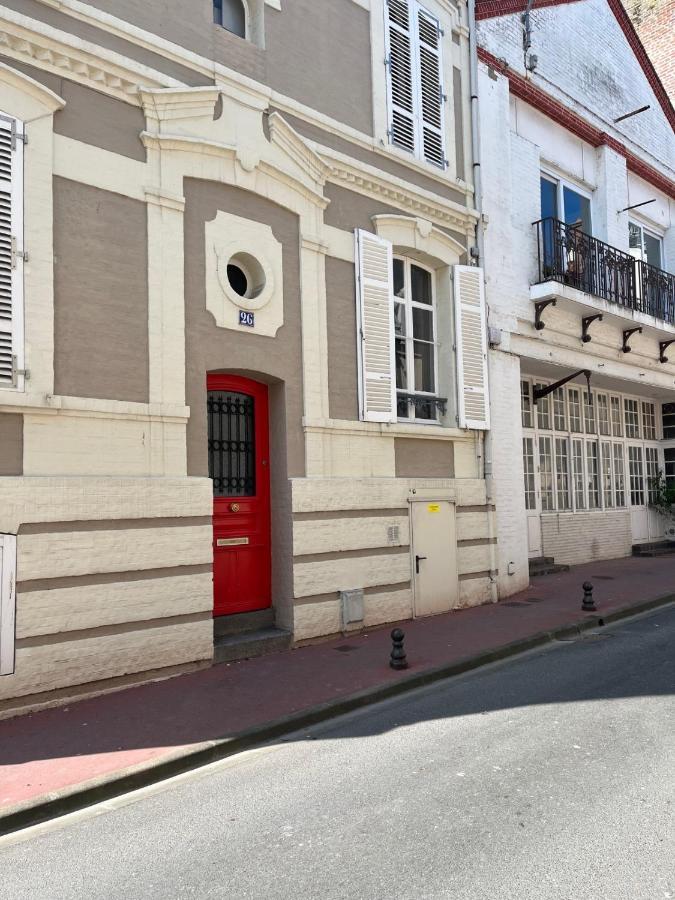 "Chez Anne A La Plage" Studio A 150 M De La Plage Trouville-sur-Mer Luaran gambar